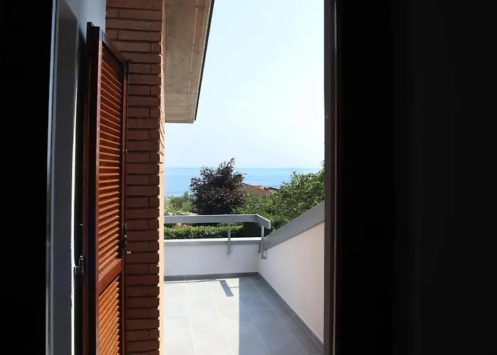 Al Porto Moniga del Garda