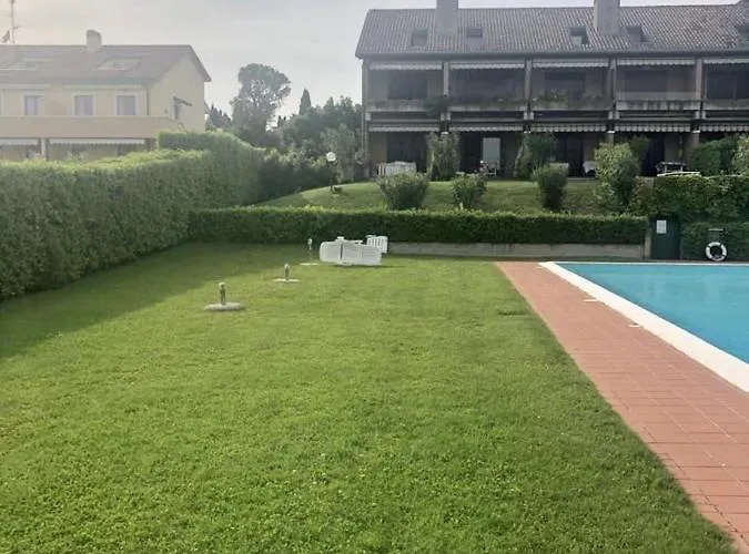 Semesterbostad Al Porto Moniga del Garda